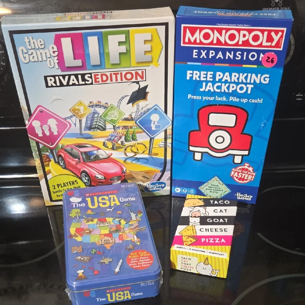 Assorted Games - Picture 1 of 5